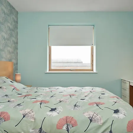 Luxury Near O'connell Street شقة